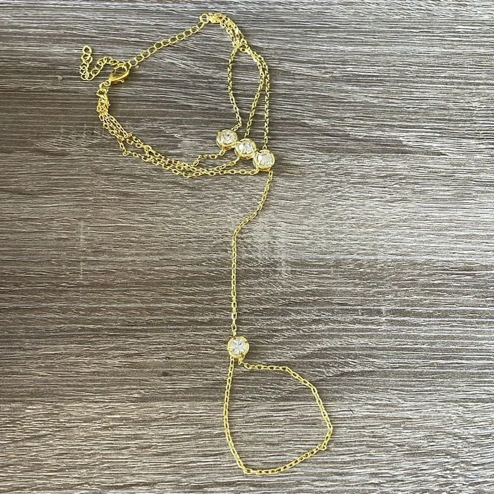 Elegant Gold Hand Chain Bracelet N979